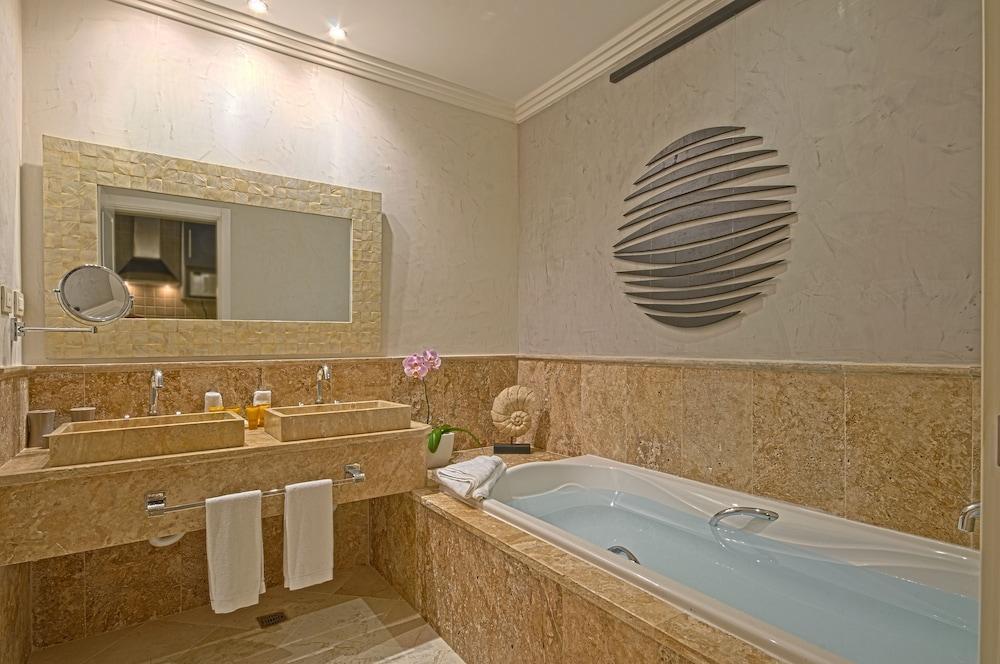 Ancora Cap Cana & Marina Suites Resort Пунта-Кана Экстерьер фото