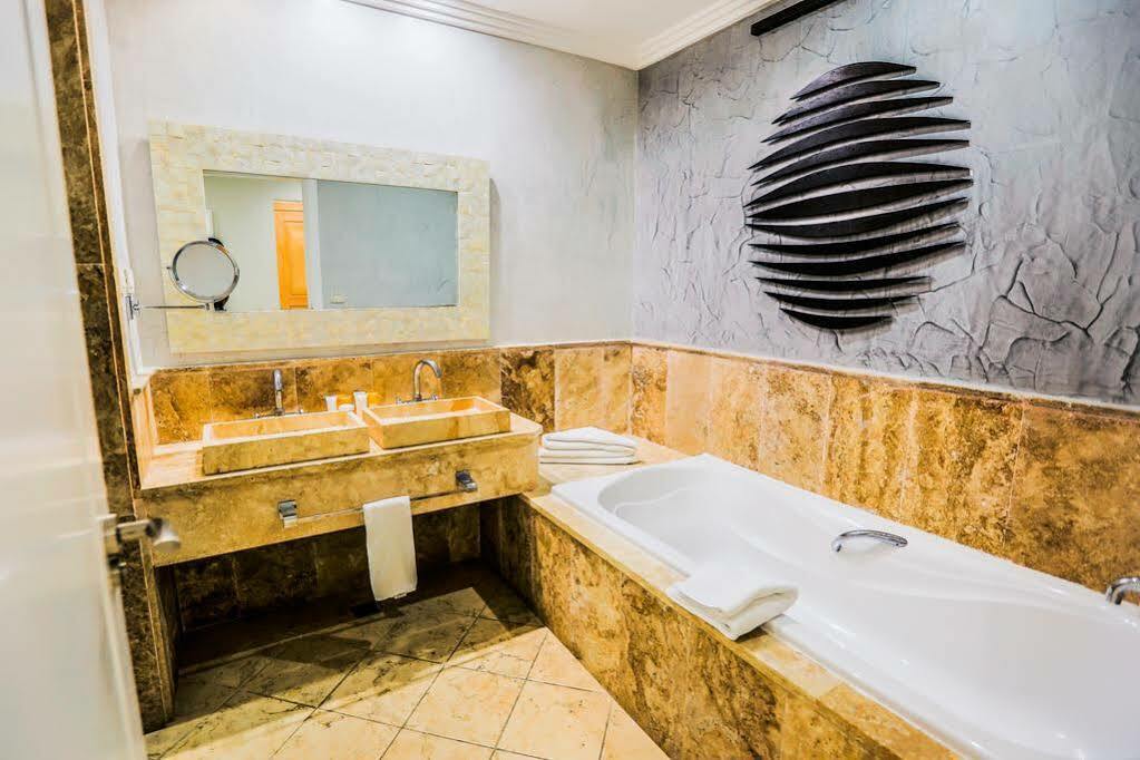 Ancora Cap Cana & Marina Suites Resort Пунта-Кана Экстерьер фото